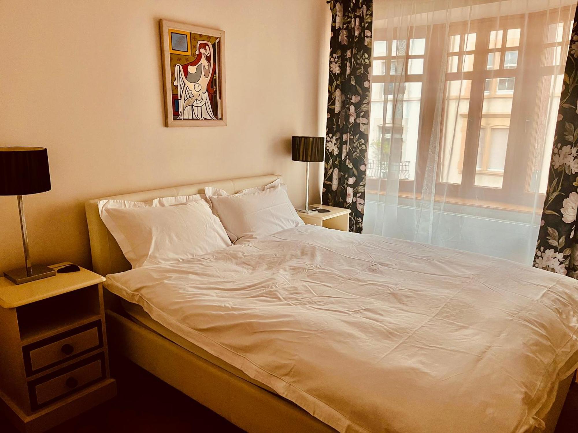 Georgian Guest Rooms Basel Luaran gambar