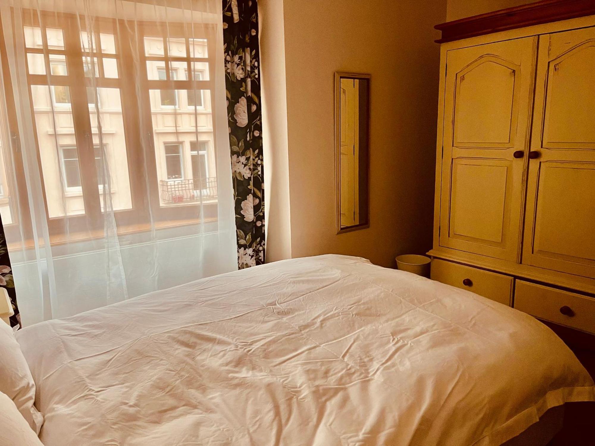 Georgian Guest Rooms Basel Luaran gambar